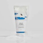 Birch Moisturizing Gel Cleanser 150ml – Round Lab - Image 3