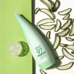 Aloe Natural Formula 97% Soothing Lotion 240ml - Holika Holika - Image 2